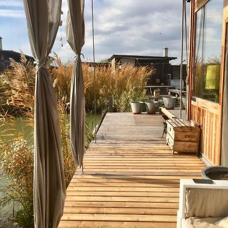 Seehaus Inselwelt Jois Bagian luar foto